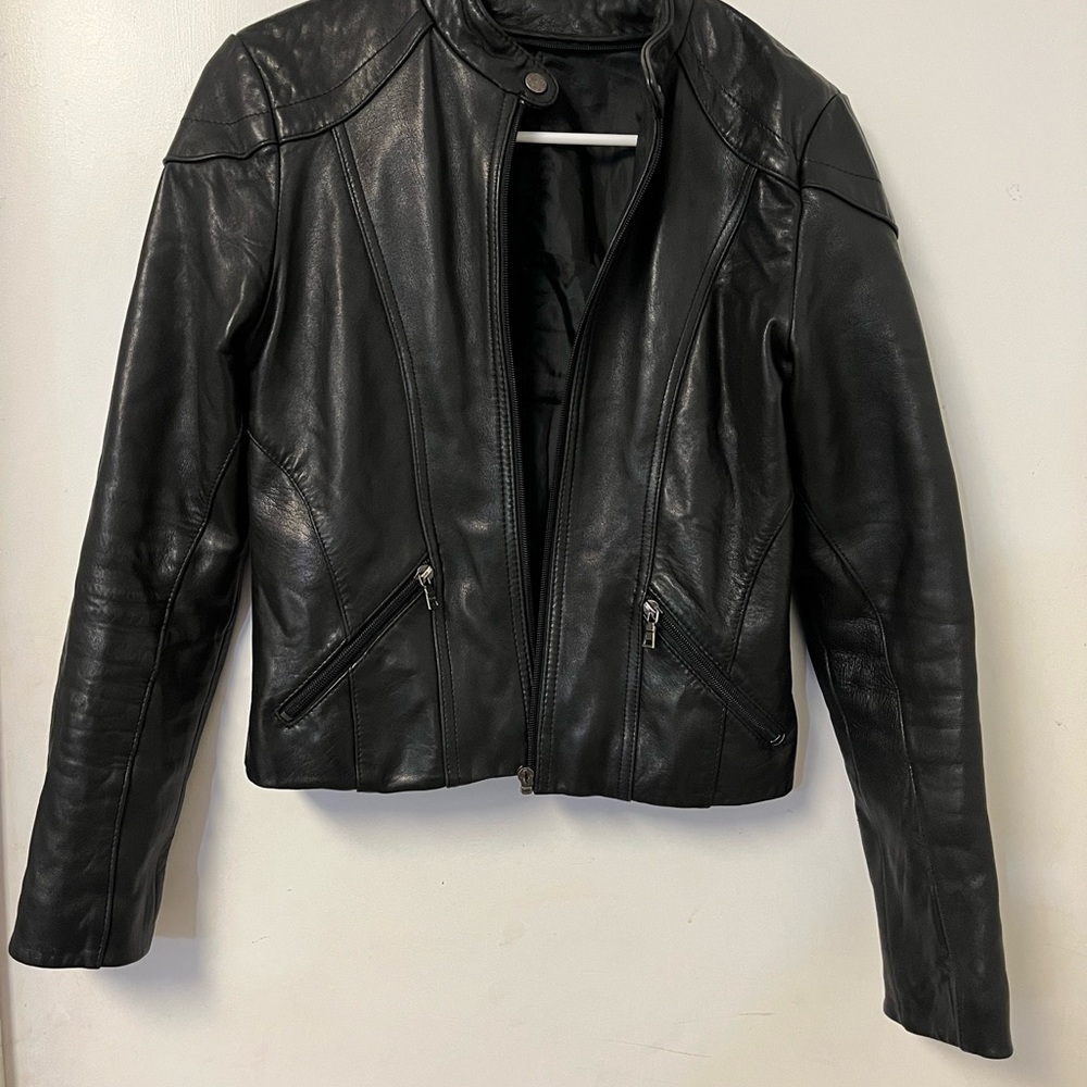 Elegant Black Leather Jacket for Women